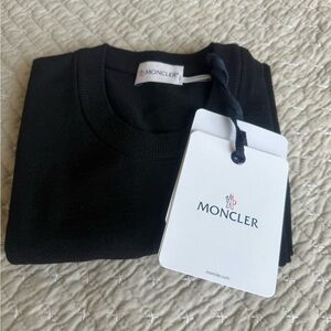 Moncler Black Crewneck Sweater Smooth Fabric /Wool
